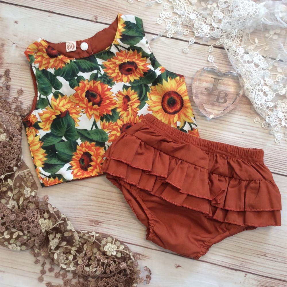 Boutique Baby Girls Fall Harvest Sunflower Outfit - Picture 3 of 3